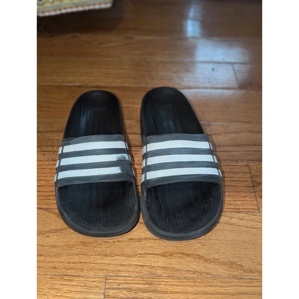 Adidas black white slip on slide sandals kids 5